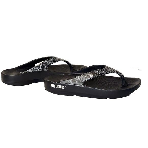 Reel Legends Shoes - Reel Legends Caymen Flip Flops Black White Print Women’s Size 7 Beach
